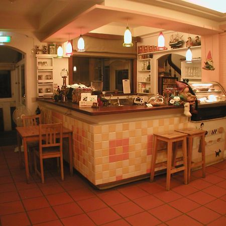 Oia Cafe B&B T'ai-tung Εξωτερικό φωτογραφία