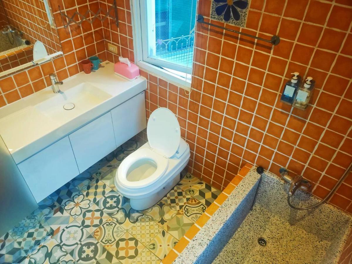 Oia Cafe B&B T'ai-tung Εξωτερικό φωτογραφία