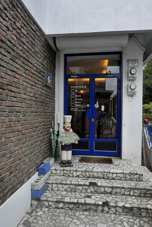 Oia Cafe B&B T'ai-tung Εξωτερικό φωτογραφία