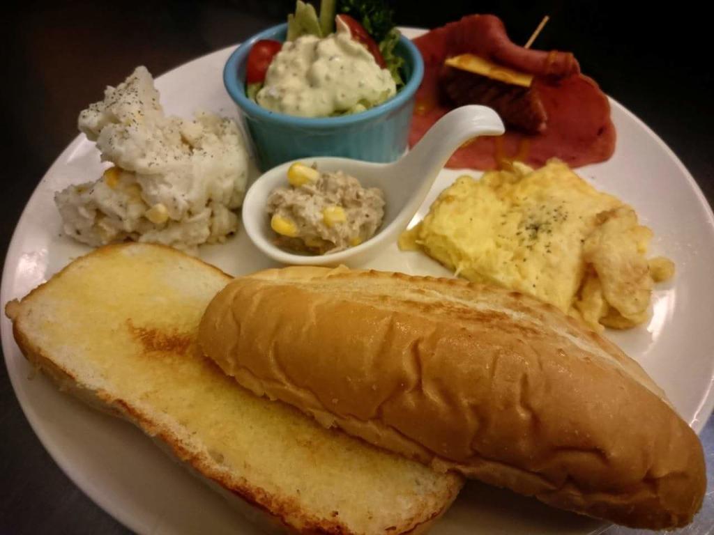 Oia Cafe B&B T'ai-tung Εξωτερικό φωτογραφία
