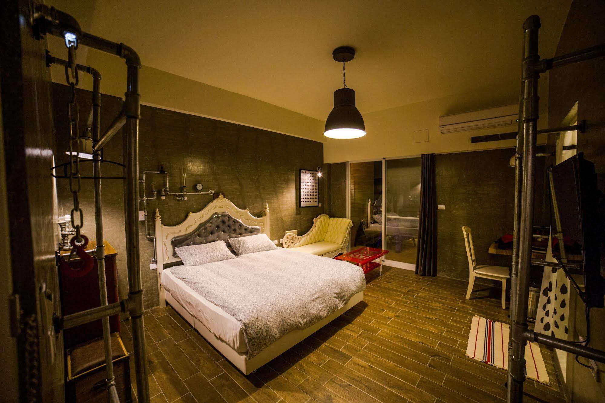 Oia Cafe B&B T'ai-tung Εξωτερικό φωτογραφία