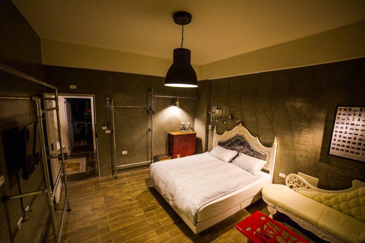 Oia Cafe B&B T'ai-tung Εξωτερικό φωτογραφία