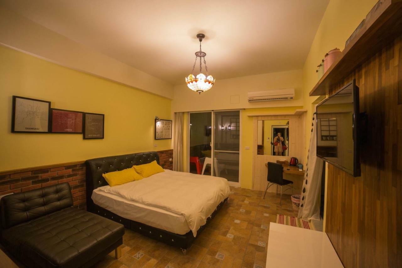 Oia Cafe B&B T'ai-tung Εξωτερικό φωτογραφία